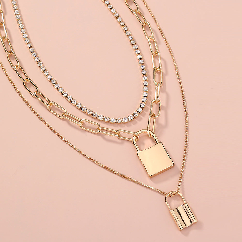 Diamond-studded Multi-layered Chain Pendant Necklace with Heavy Metal Chain